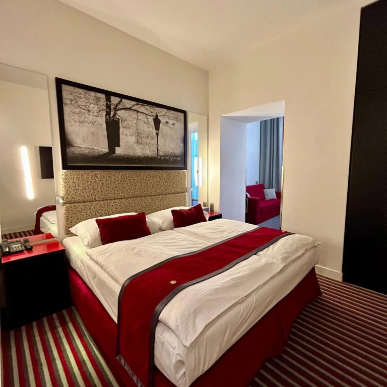 Red & Blue Design Hotel Prague