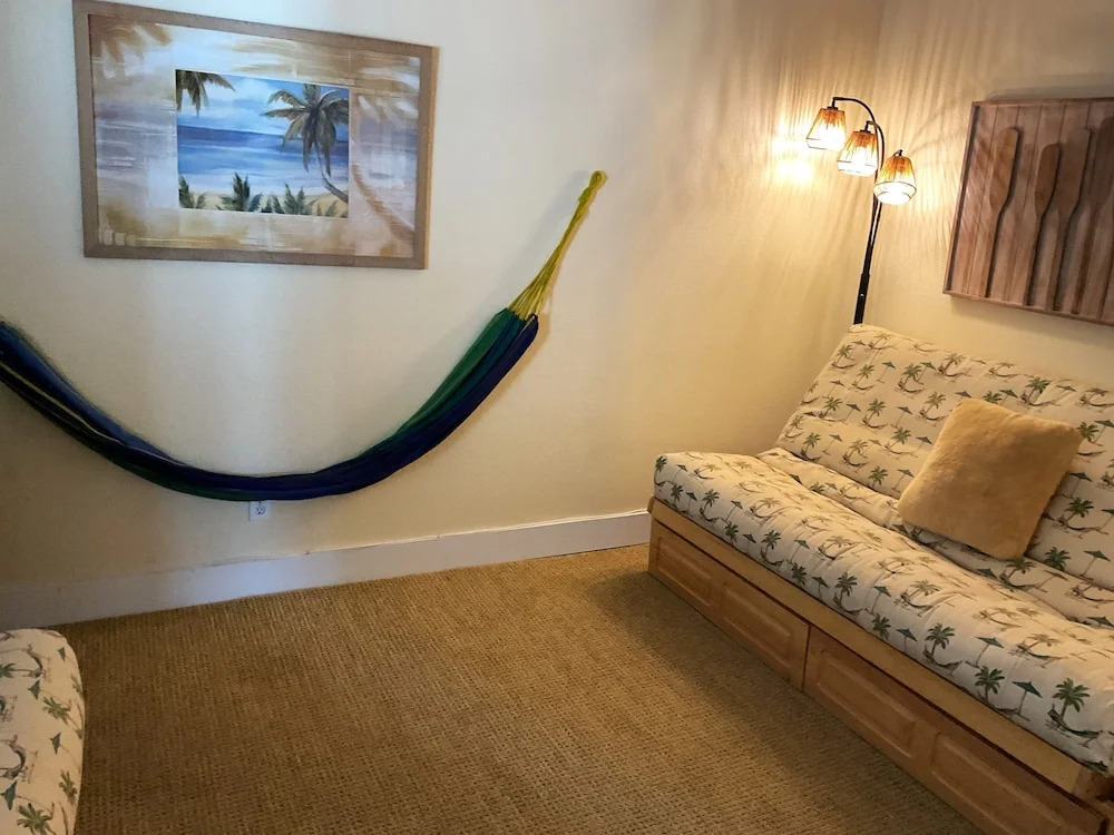 Oceanfront 2 bed 2 Bath Condo New Smyrna Beach
