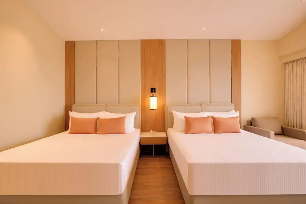 Lemon Tree Hotel, Mall of Dehradun, Dehradun