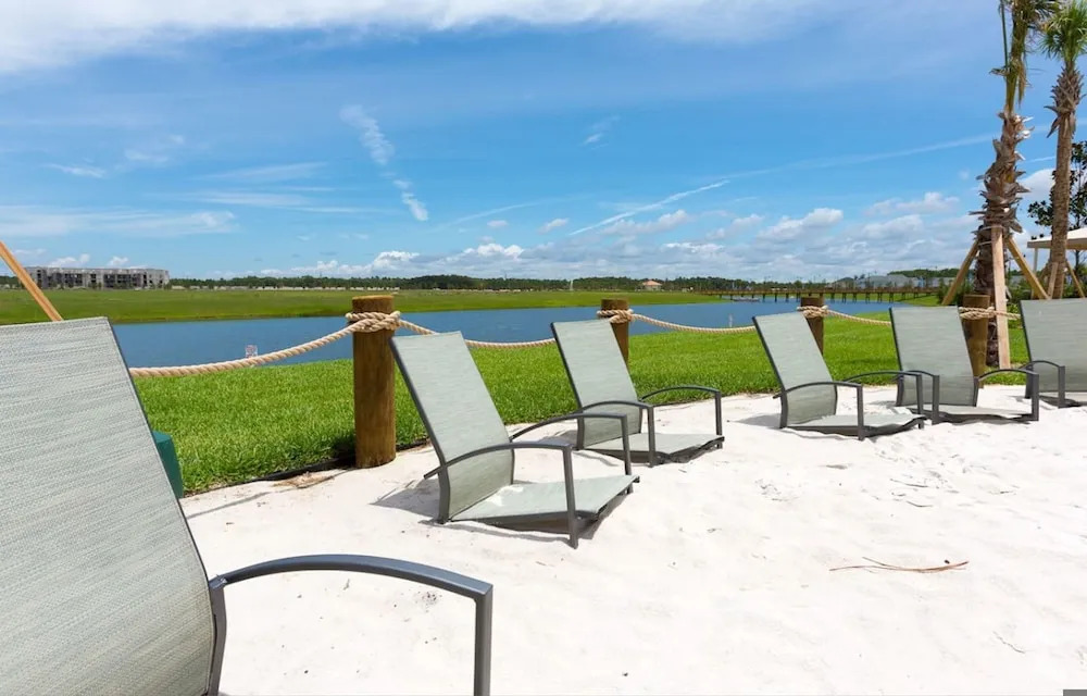 Amazing 4bdr w Pool Near Disney - 4914