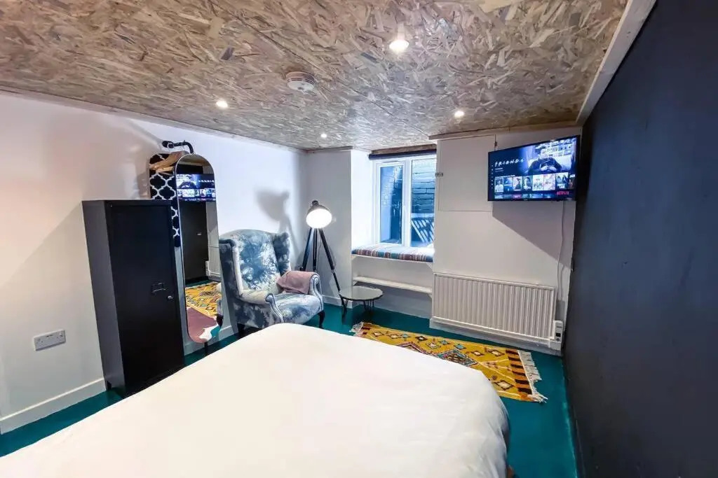 Fern Studio 1 Bedroom Apartment