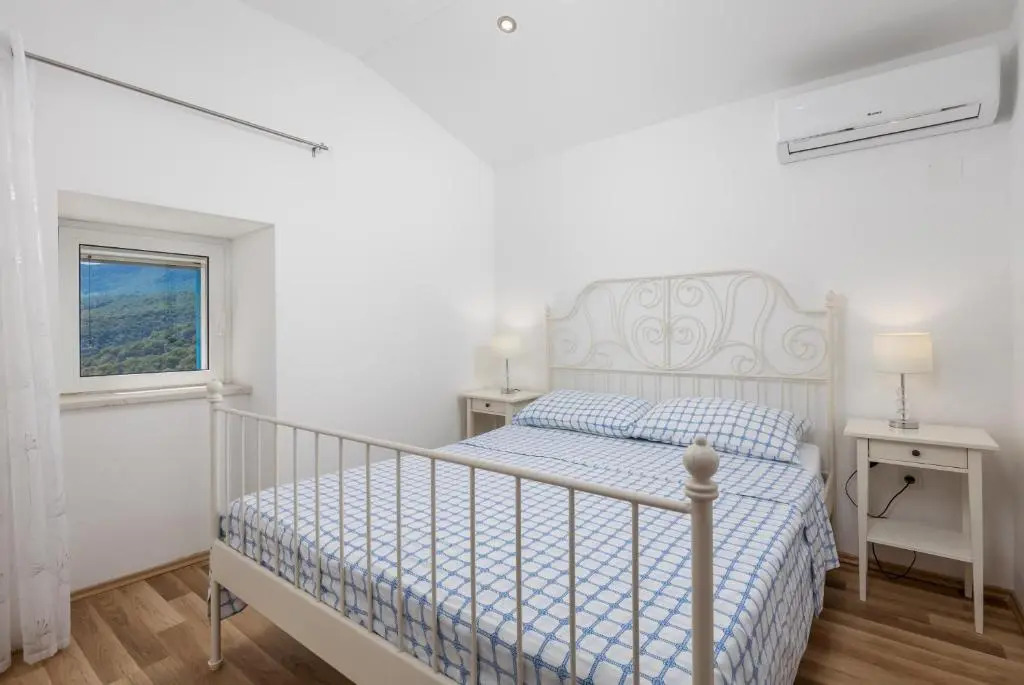 House Bajota Cres Island Croatia - sea view & terrace