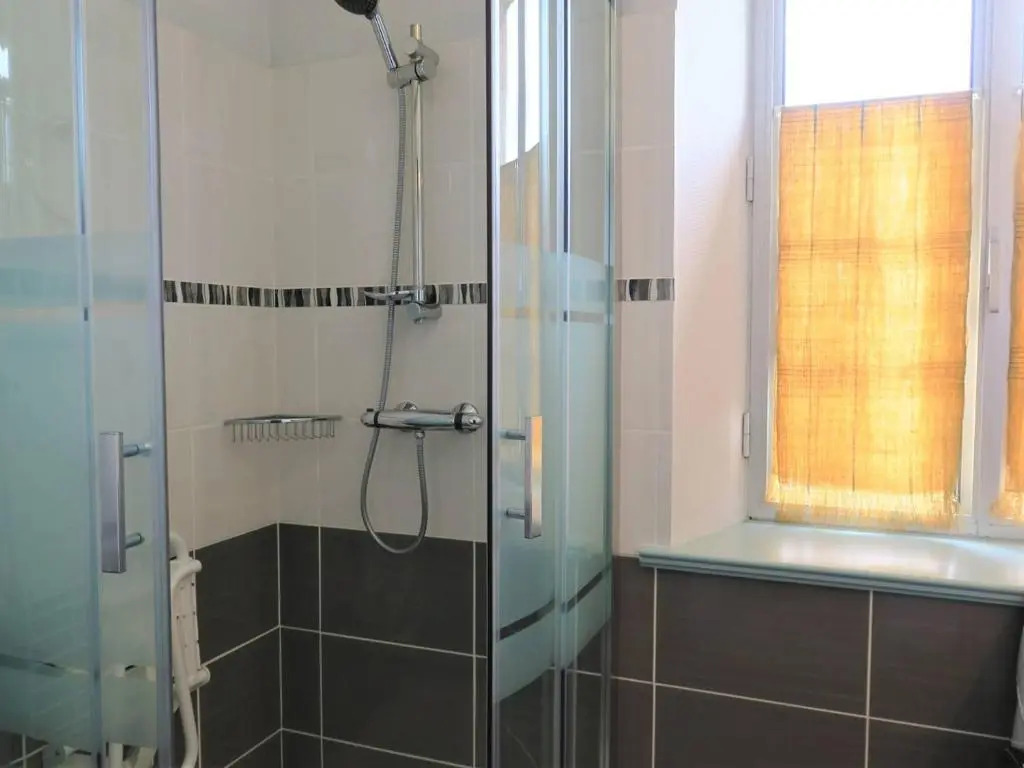 Appartement Perros-Guirec, 2 pièces, 4 personnes - FR-1-368-302