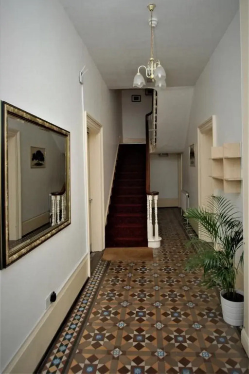 The Gateway Hotel