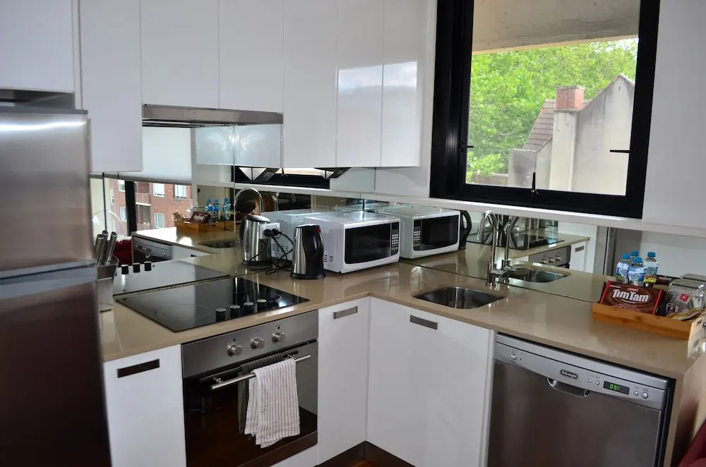 Potts Point Chic, Sydney Apartment