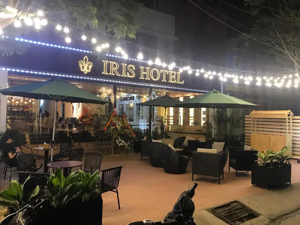 Iris Hotel Halong