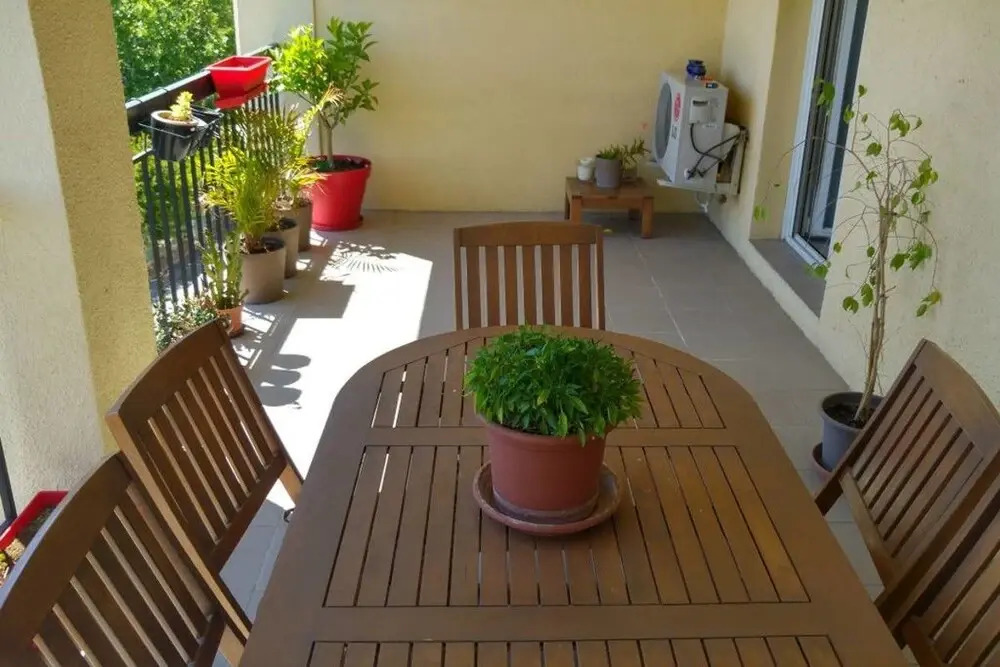Beau T3 - Climatisé - Grande Terrasse - Marseille