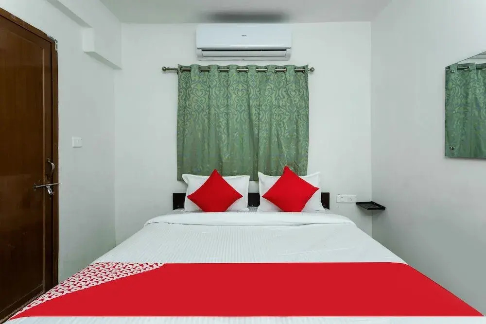 OYO 36109 Hotel