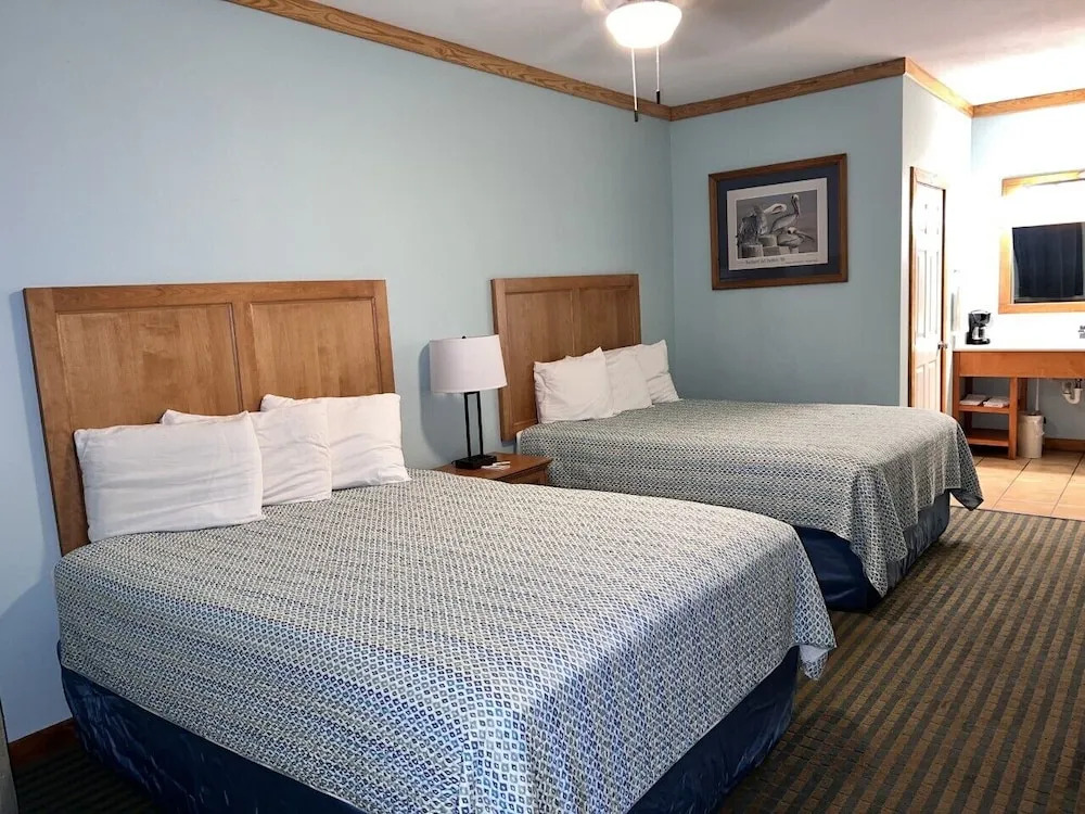 Pelican Bay Resort