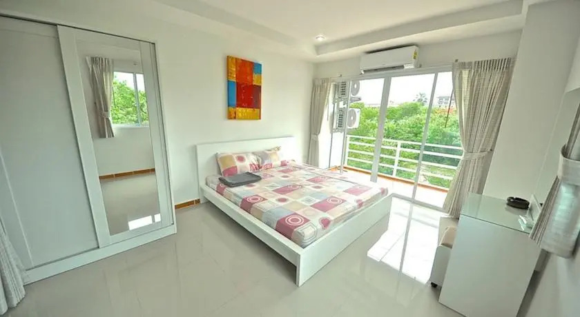 Beach and Mounteen By Pattaya Capital Property