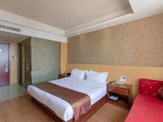 Licheng Hotel (Dazhong Road Pedestrian Street)