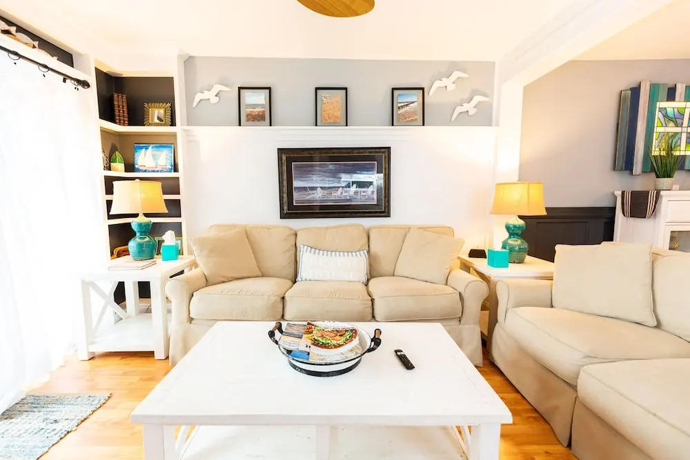 Ocean Glass Inn Condominiums