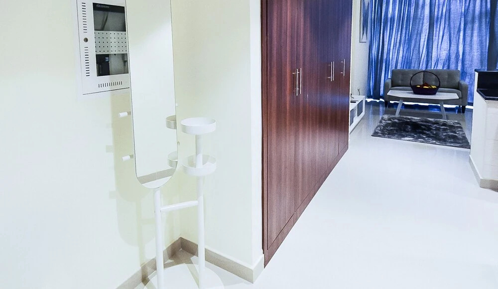 KOHH – Studio in Reef Residence