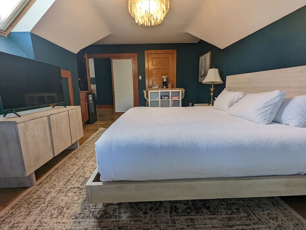 Historic GG Barnum Mansion by Heirloom Boutique Collection