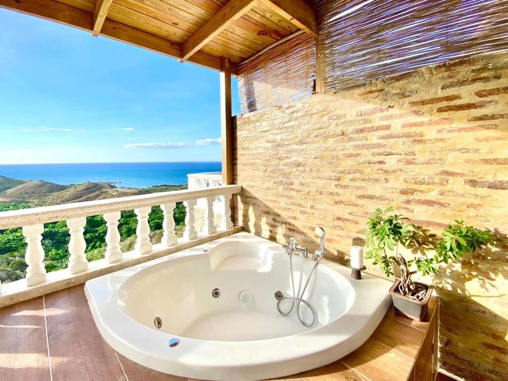 Inviting 2-bed Apartment in Cofresi