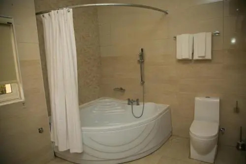 Consort Luxury Suites