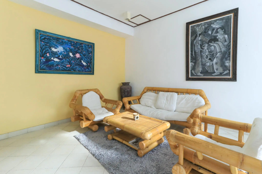 Yuli Bungalows