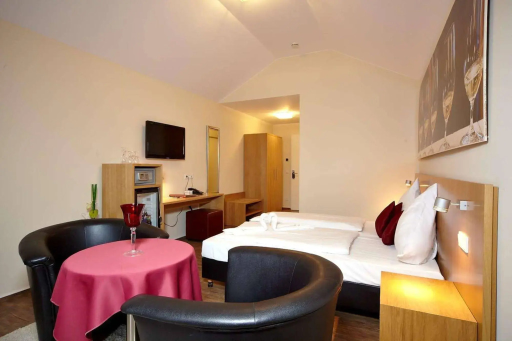 Christianas Wein & Art Hotel