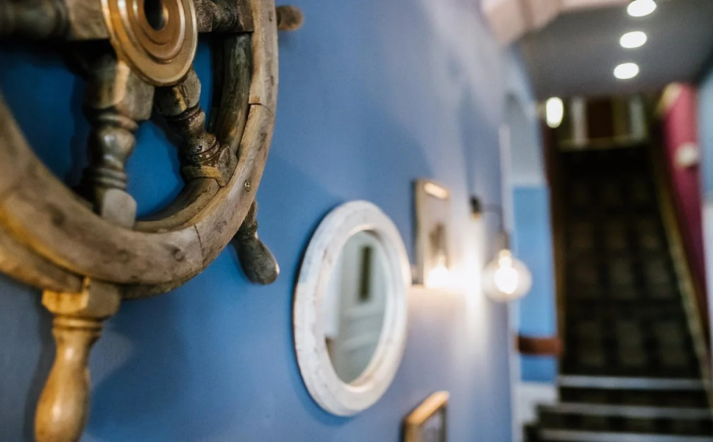 Offshore - The Inn Collection Group