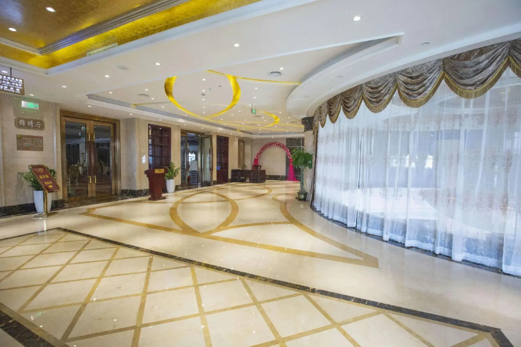 Wanzi Haocheng Hotel (ShaCun Station   Store　of Metro Line 13)