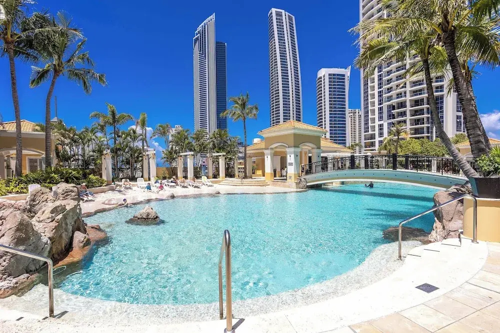 Ocean View Escape –33rd Floor– Chevron Renaissance
