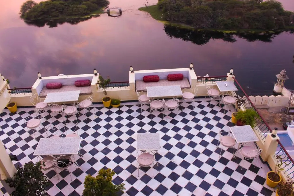Hotel Mewari Villa PURE VEG
