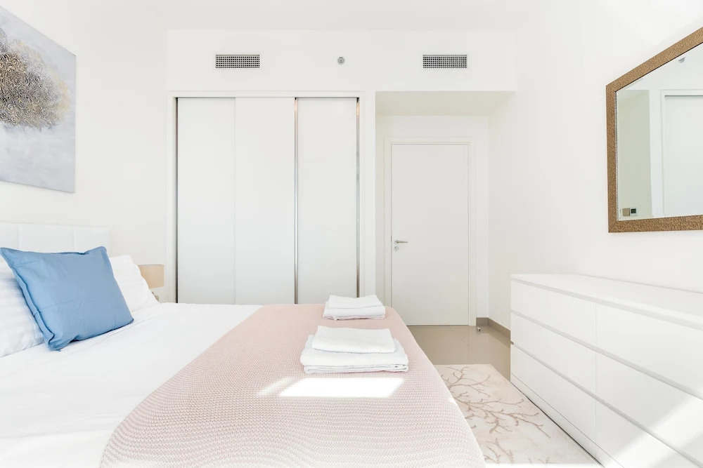 Vacay Lettings - Beach Vista  Beachfront
