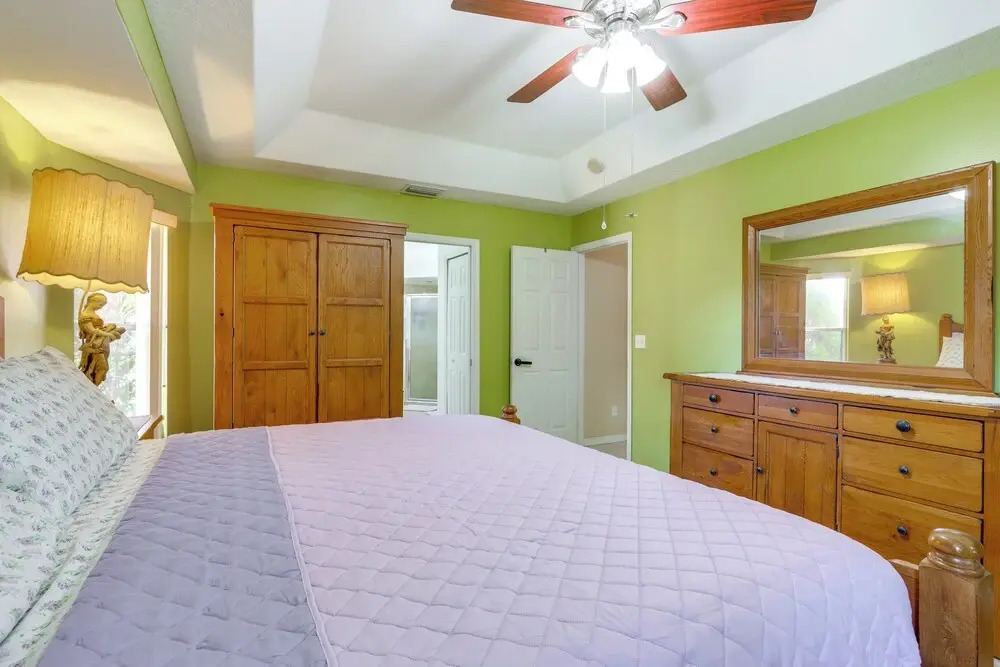Spacious Backyard! Single-level Port St Lucie Home