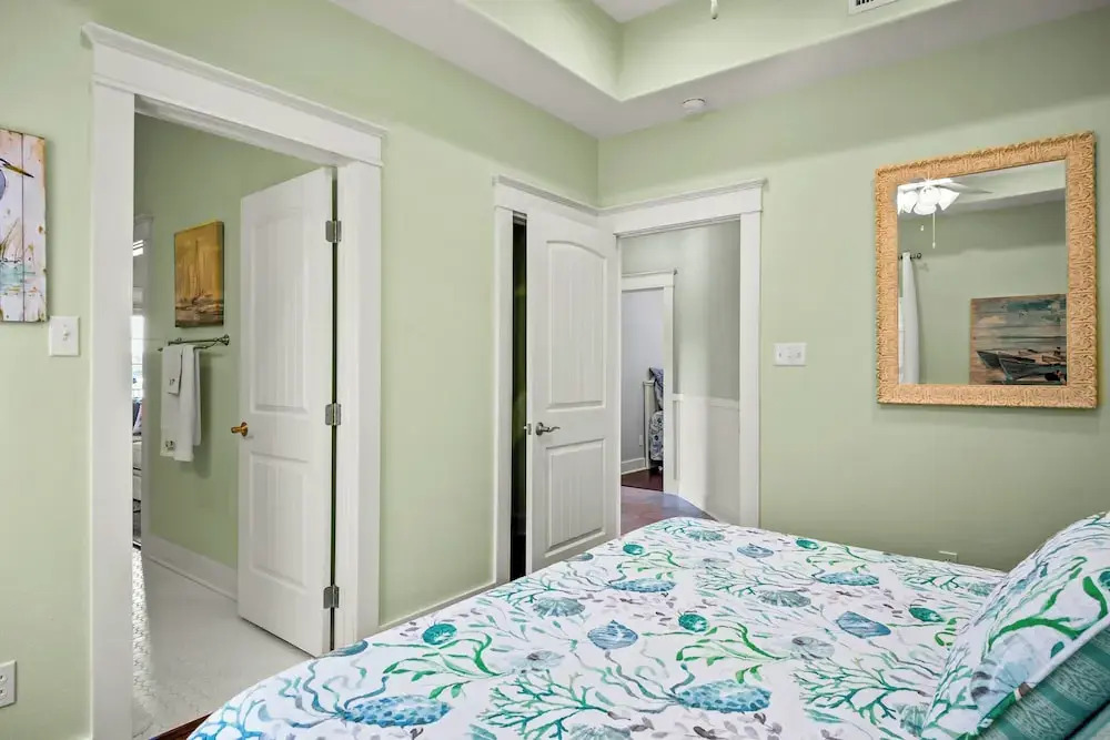 The Retreat 182 SE