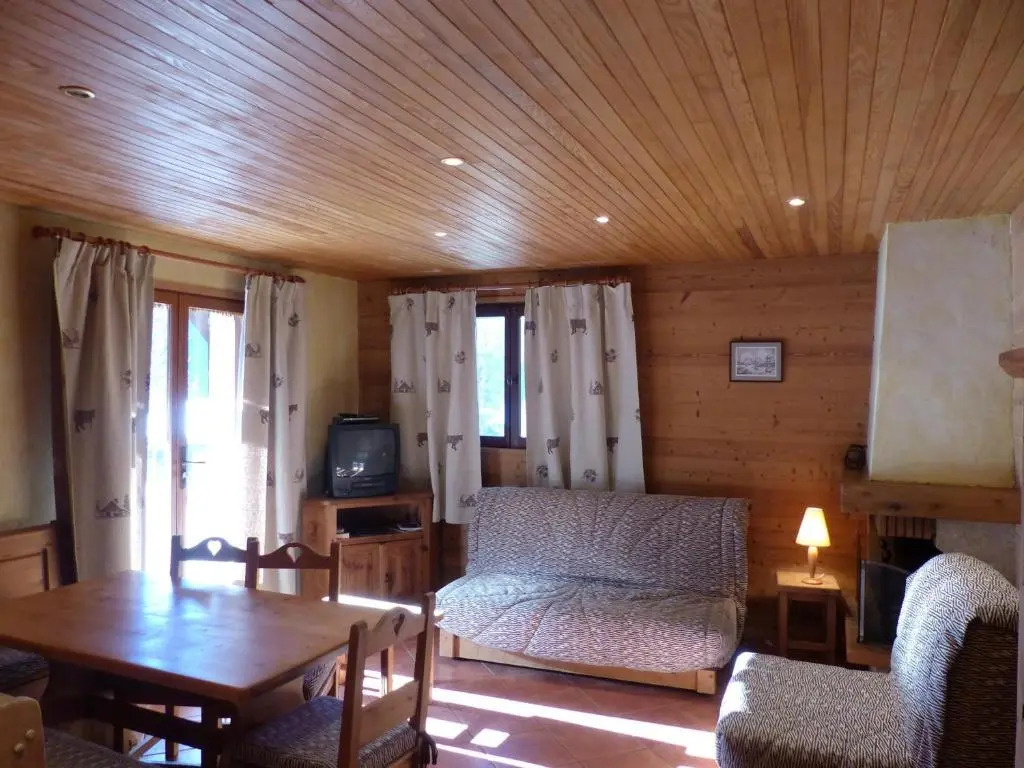 Appartement La Clusaz, 2 pièces, 5 personnes - FR-1-437-26