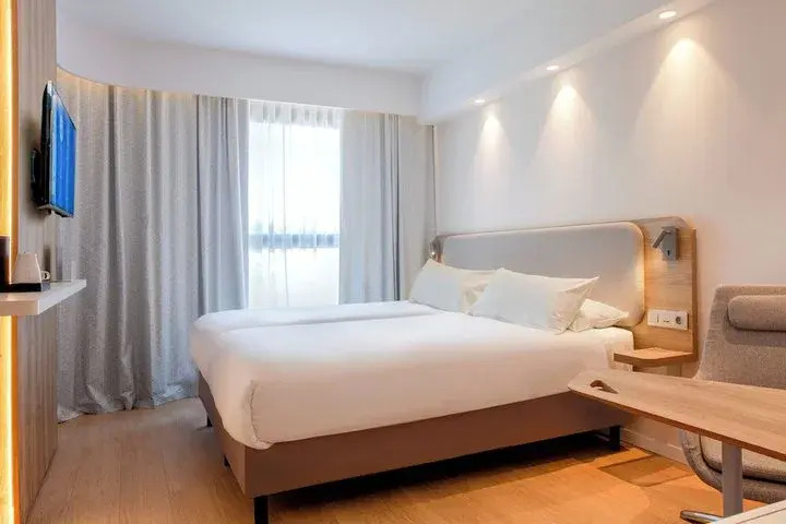 Holiday Inn Express & Suites Barcelona - Sabadell by IHG