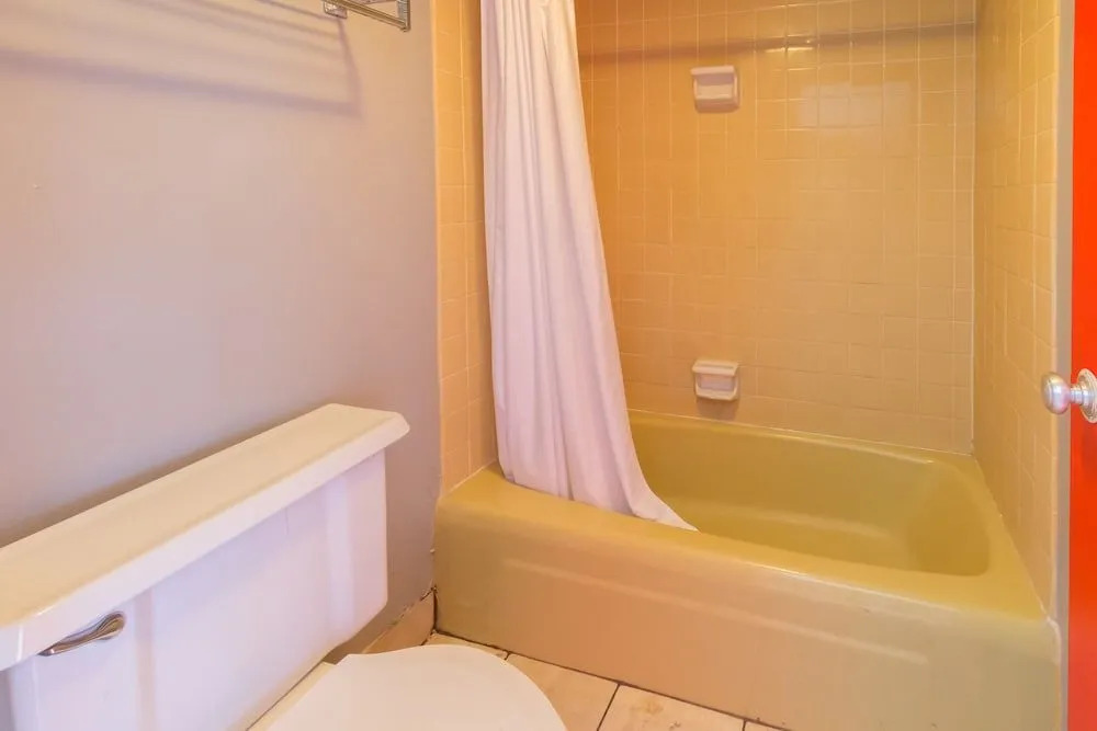 Americas Best Value Inn - Macon