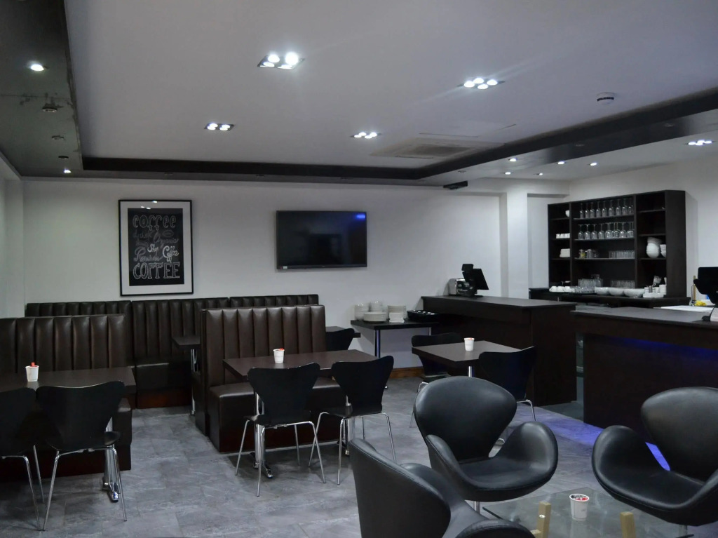 Epsilon Hotel