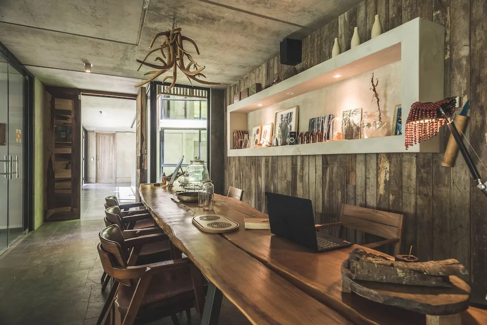 Oceana Suites Be House ∙ Suite 107