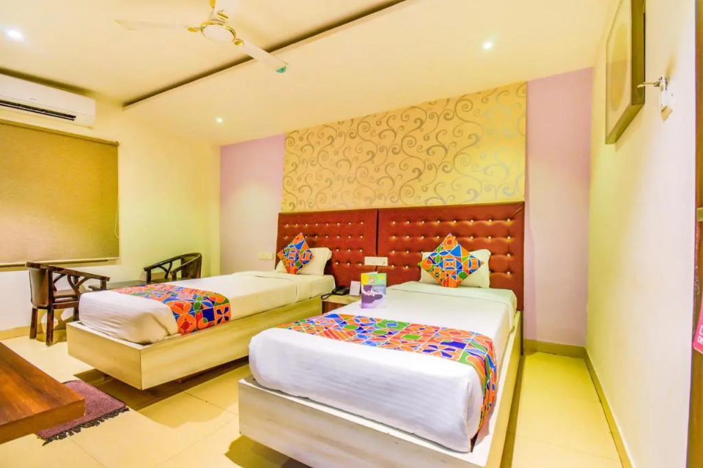FabHotel Pentagon Next - Bhubaneswar Railway Station