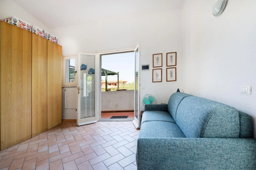 Villetta Sant'Andrea 400 meters from the beach with sea view terrace, garden and parking spaces-VILLETTA SANT'ANDREA