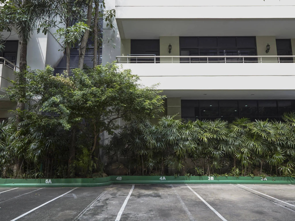 NT Place Sukhumvit Suites