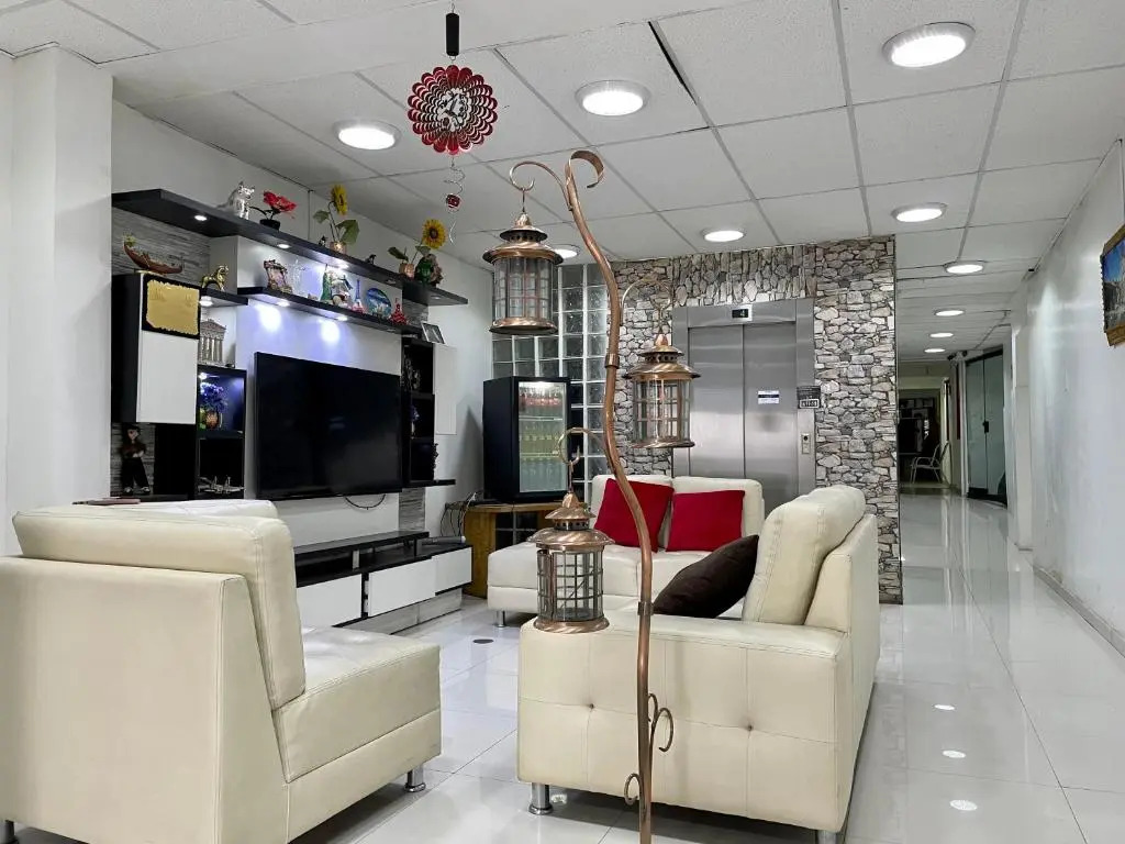 Hotel Plateros
