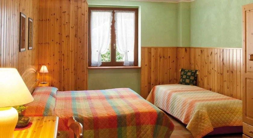 Hotel Corona