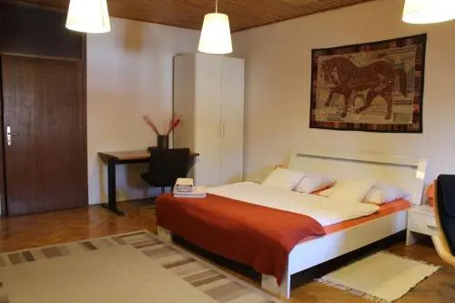 VIXI Nomad Rooms