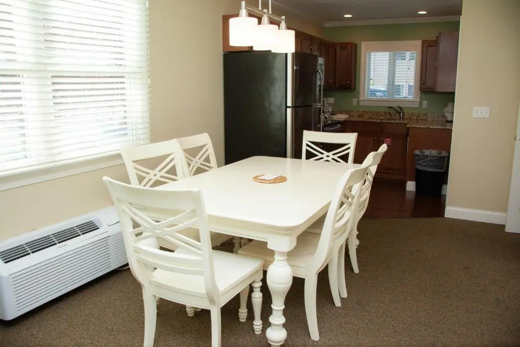 InnSeason Resorts HarborWalk
