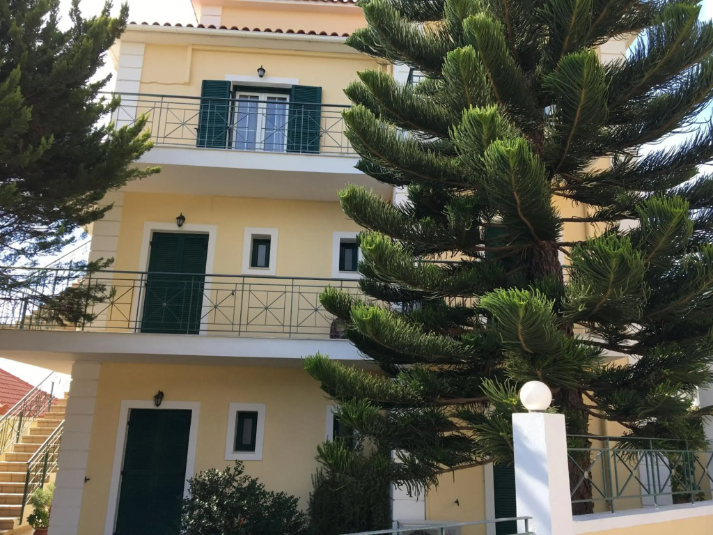 Naftilos Studios