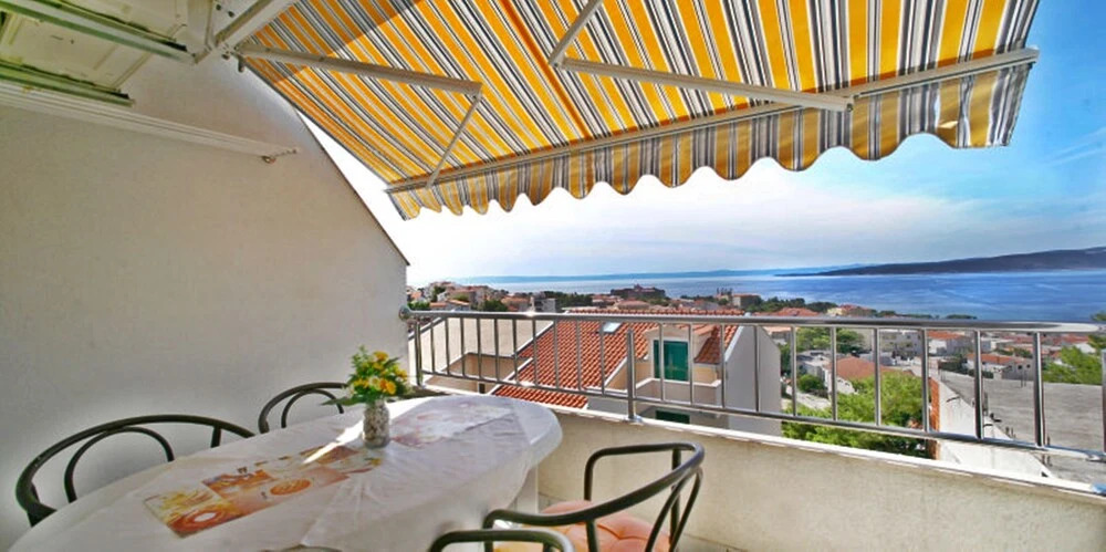 Sea View Apartment Studio for 2-3 People - Close to Commodities