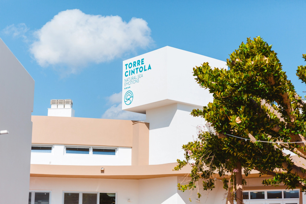 Отель Torre Cintola Greenblu Sea Emotions