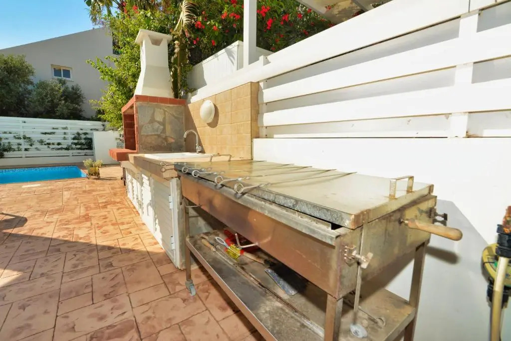 SunnyVillas: 3BR Super Cozy Villa☆Private Pool☆BBQ - Villa Falcon