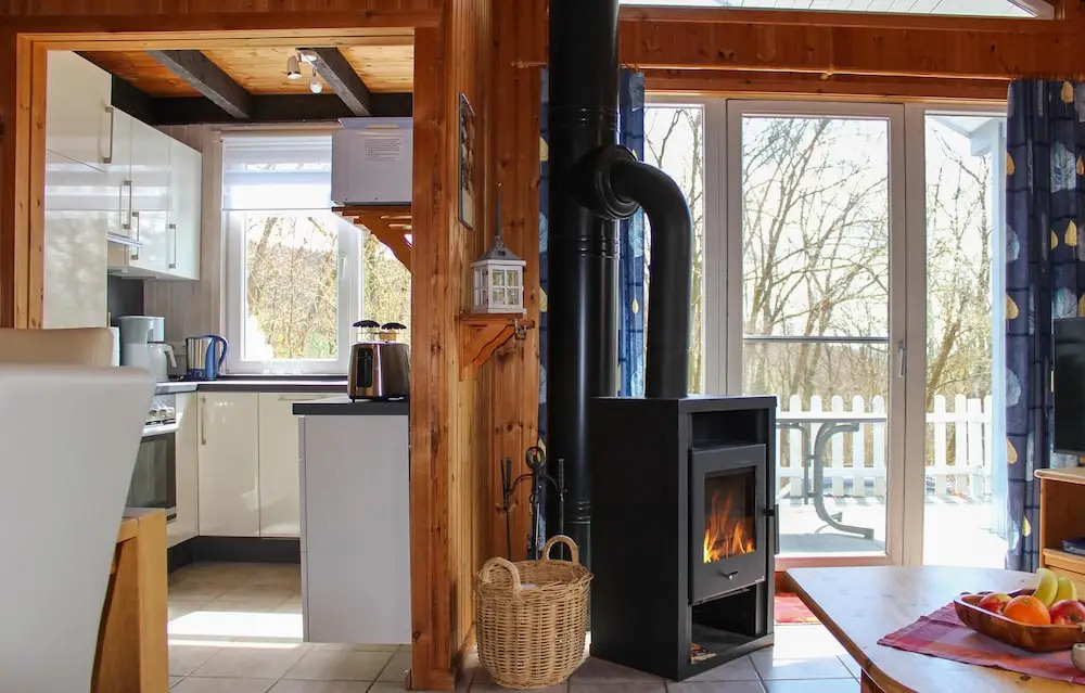 Awesome Home in Extertal With 3 Bedrooms and Wifi
