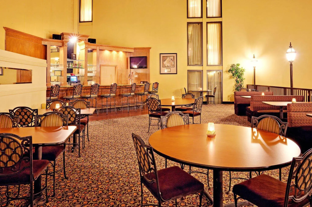 Holiday Inn Morgantown - Reading Area by IHG