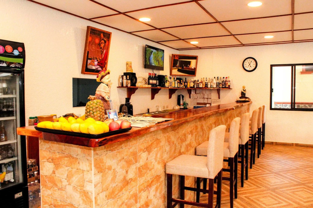 Sunville Hotel and Restaurant