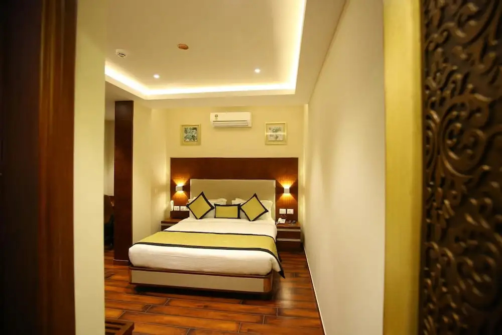 The IC's Hotel