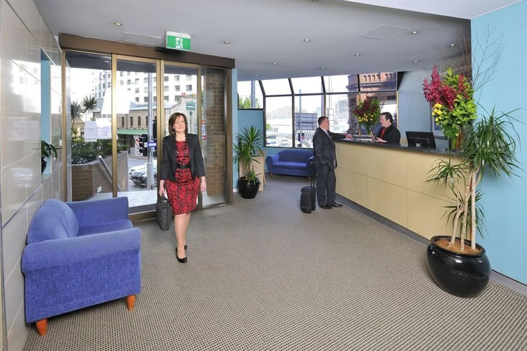 Metro Apartments on Darling Harbour